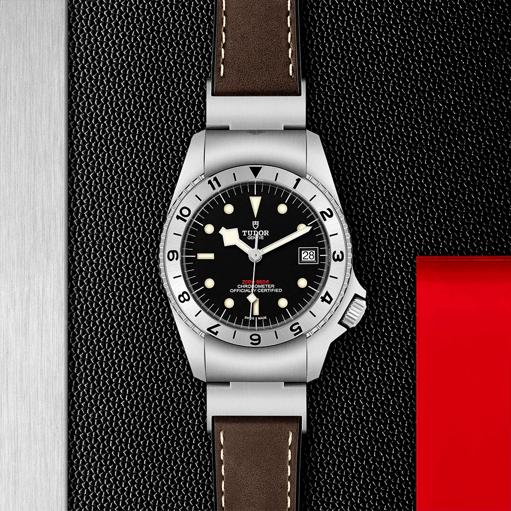 【7A Quality】TUDOR Black Bay P01 42mm Black Dial Men's Automatic Strap Watch M70150-0001