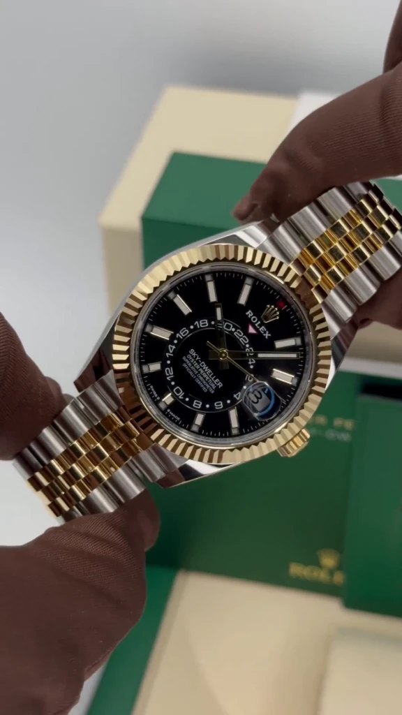 RLX Sky-Dweller 42mm 336933-0003/0004 Two-Tone Yellow Gold Black Dial Jubilee