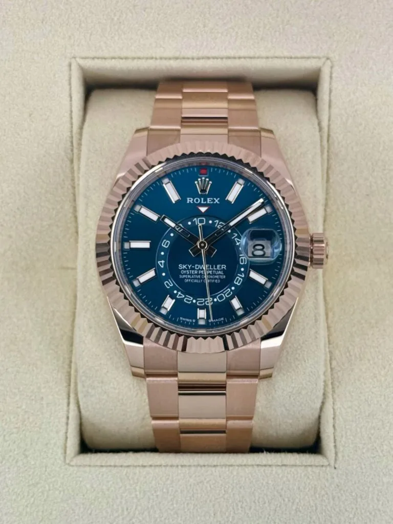 RLX Sky-Dweller 42mm 336935-0001/0005 Rose Gold Blue Dial Oyster