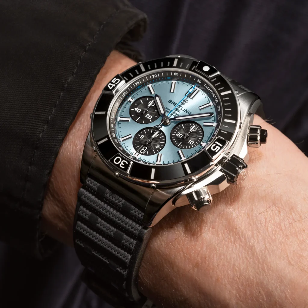 Breitling Super Chronomat B01 44mm PB0136251C1S1