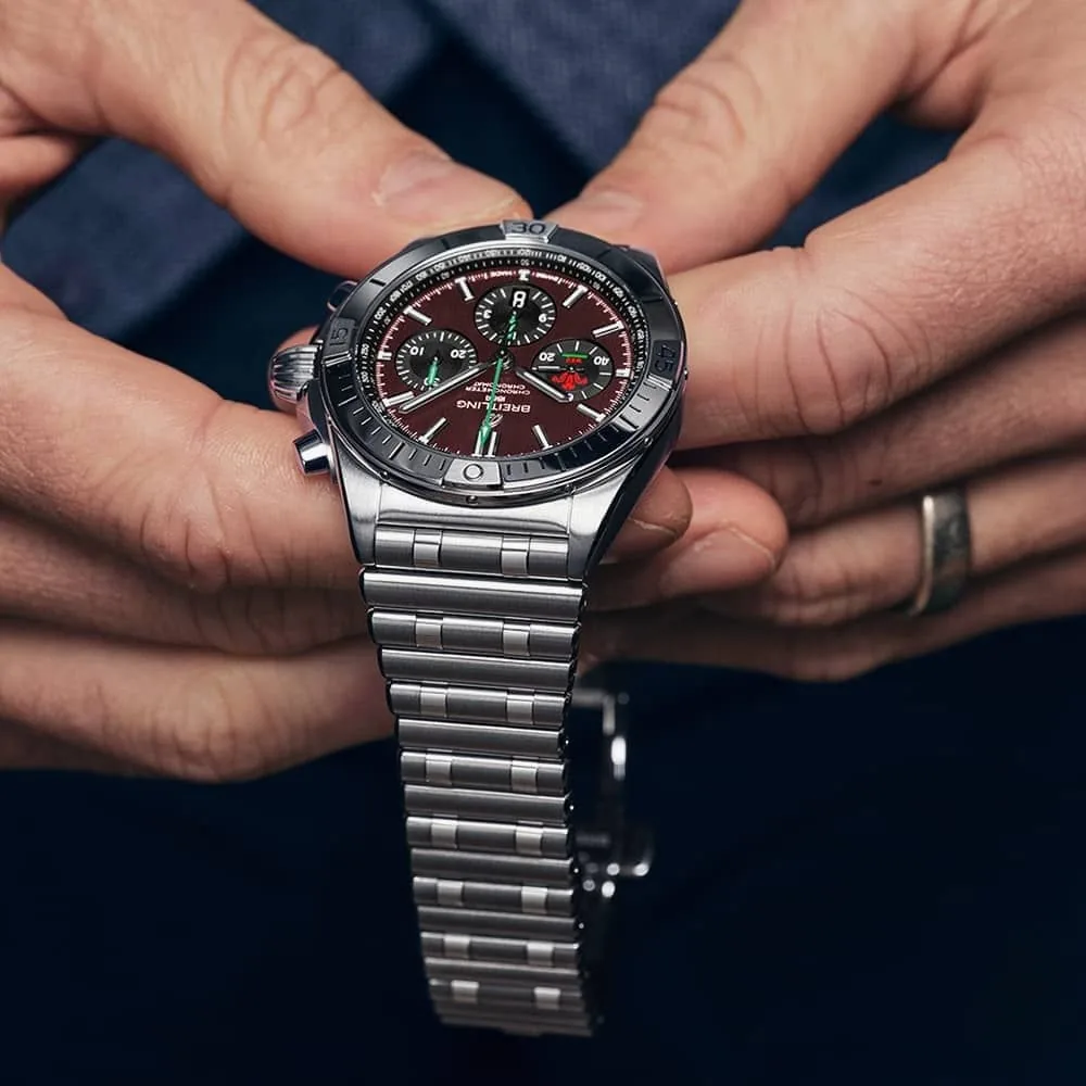 Breitling Chronomat B01 42 Six Nations Wales AB0134A61K1A1