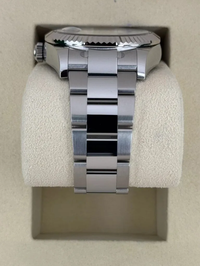 RLX Sky-Dweller 42mm 336934-0003/0004 Stainless Steel White Dial Oyster
