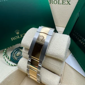 RLX Datejust 36mm 126233 Champagne Dial Jubilee Bracelet Watch