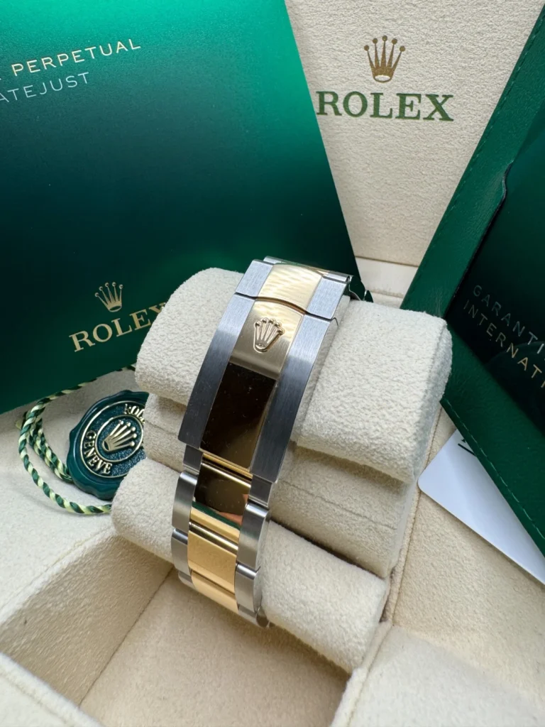 RLX Datejust 36mm 126233 Champagne Dial Jubilee Bracelet Watch