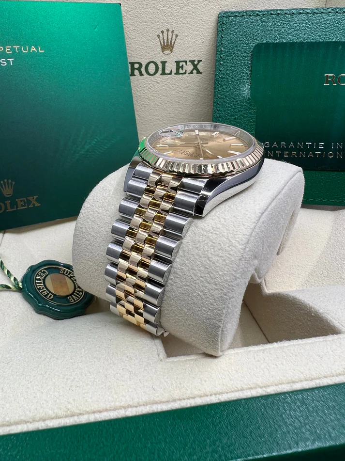 RLX Datejust 36mm 126233 Champagne Dial Jubilee Bracelet Watch