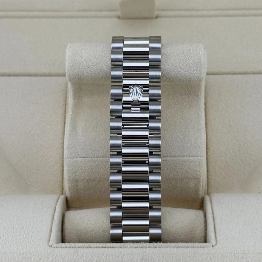 RLX Day-Date 40mm 228396TBR-0021 Diamonds Sapphires Dial