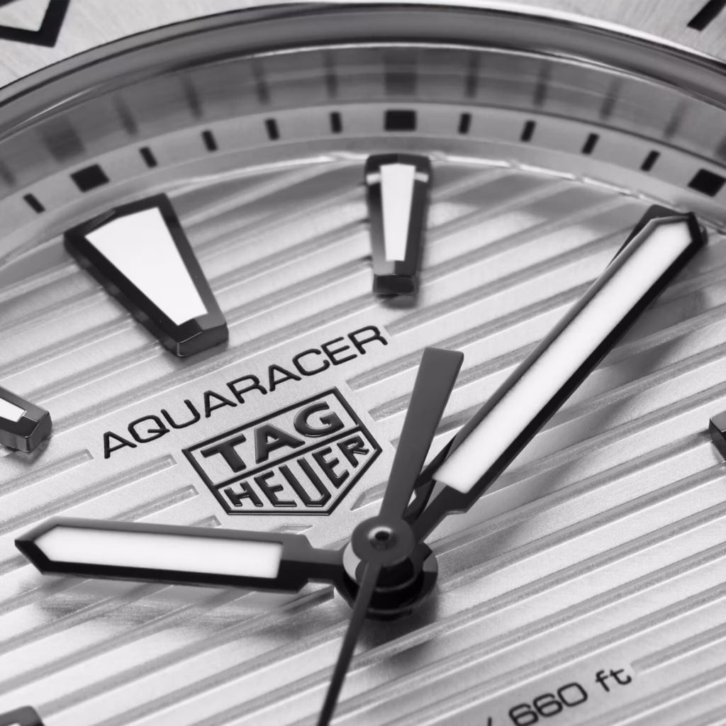 【7A Quality】TAG Heuer Aquaracer Professional 200 40mm Mens Watch WBP1111.BA0627