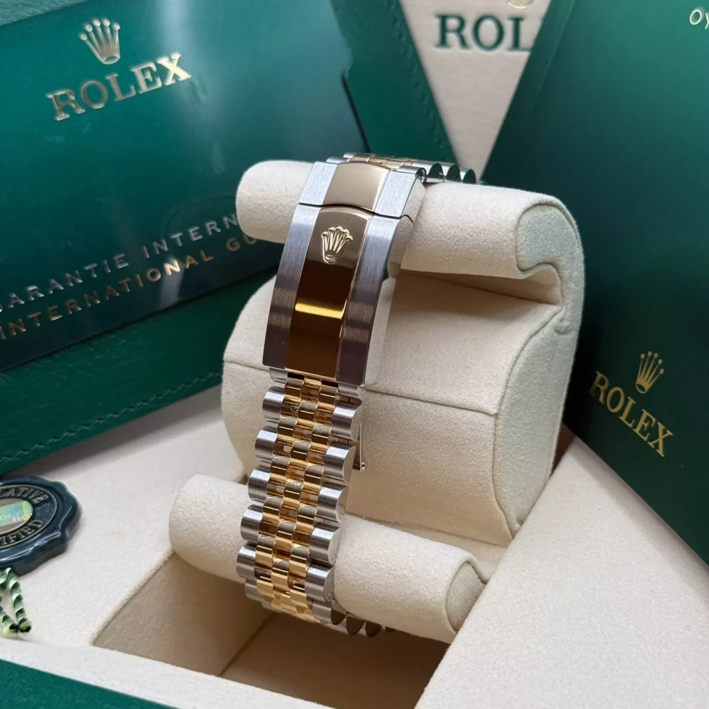 RLX Datejust 36mm 126283 White Mother-of-Pearl Dial Jubilee Bracelet Watch