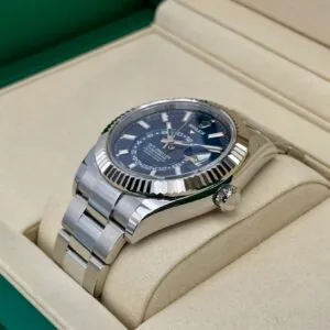 RLX Sky-Dweller 42mm 336934-0005/0006 Stainless Steel Blue Dial Jubilee