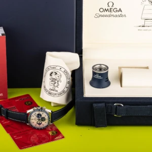 Omega 310.32.42.50.02.001 Speedmaster Chronograph Anniversary Series "Silver Snoopy Award"